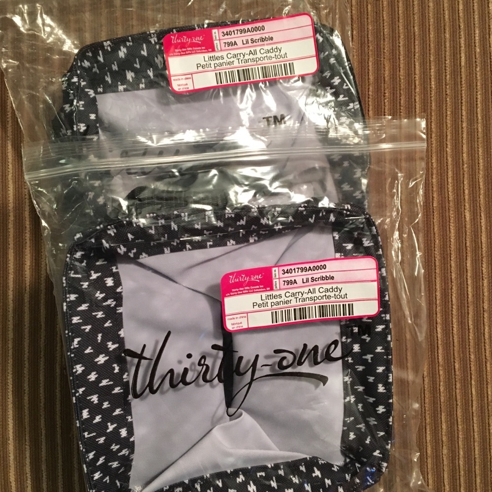 LITTLES CARRY ALL CADDY.THIRTY ONE RETIRED PATTERN